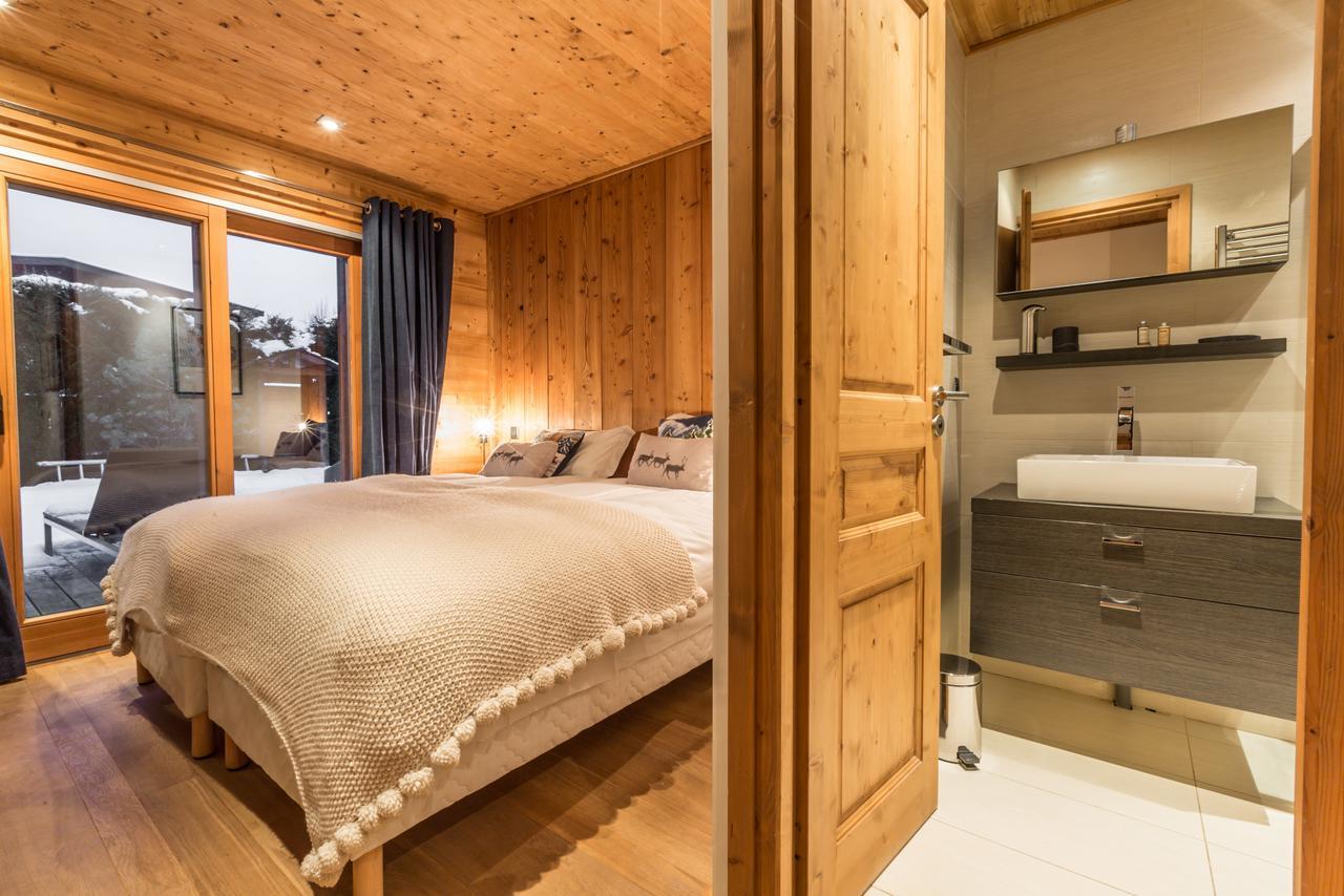 Apartment Au Bon Coin - Luxury Chamonix Hidden Haven, Mont Blanc View, Hot Tub And Garden Екстер'єр фото